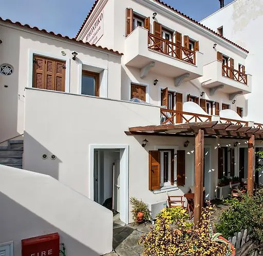 Arxontiko Pensionat Tínos