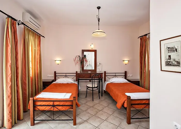 Pensionat Arxontiko Tínos